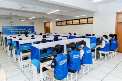 浙江软件开发新篇章 省职业院校技能大赛高职组“应用软件系统开发”赛项在浙工贸成功举办